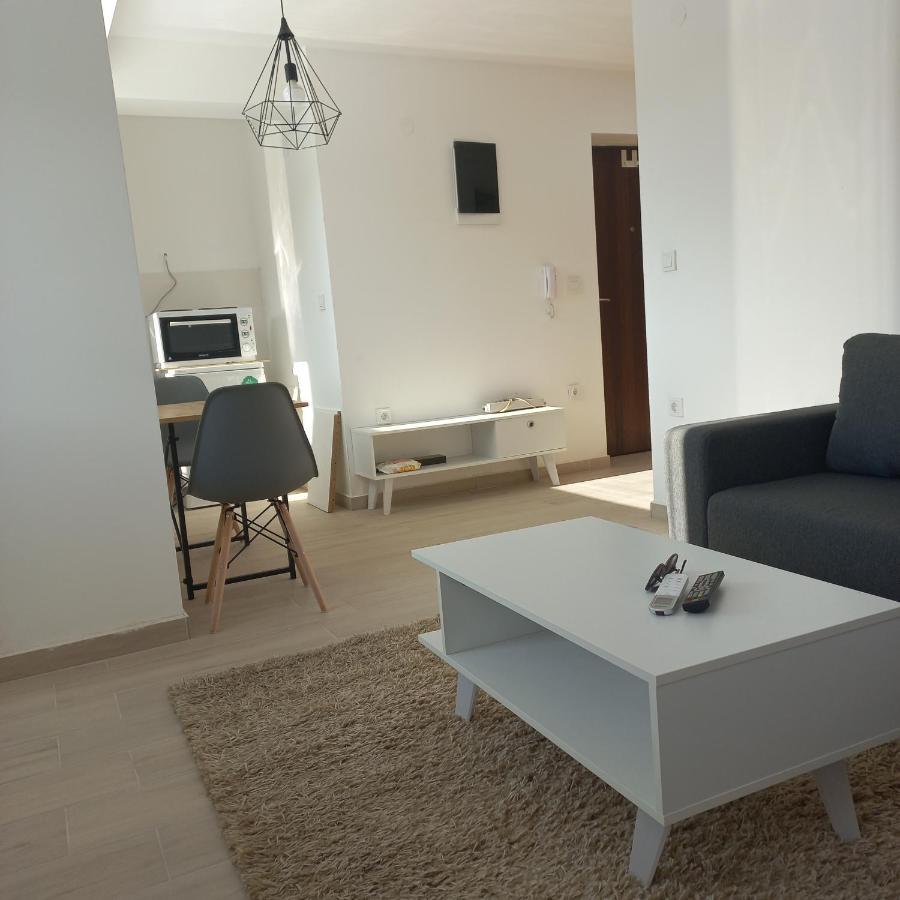 Studio Close To Town Centar Skopje Luaran gambar