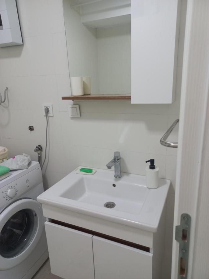 Studio Close To Town Centar Skopje Luaran gambar